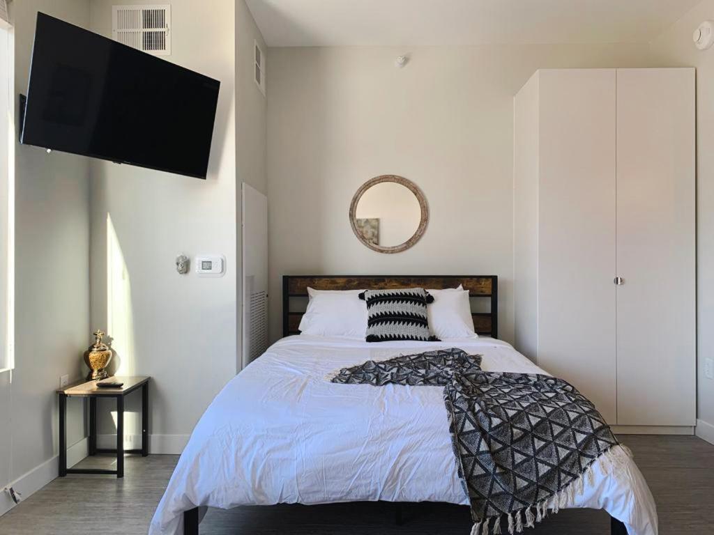 Sleepover Studio Apartments دي موين، آيوا المظهر الخارجي الصورة