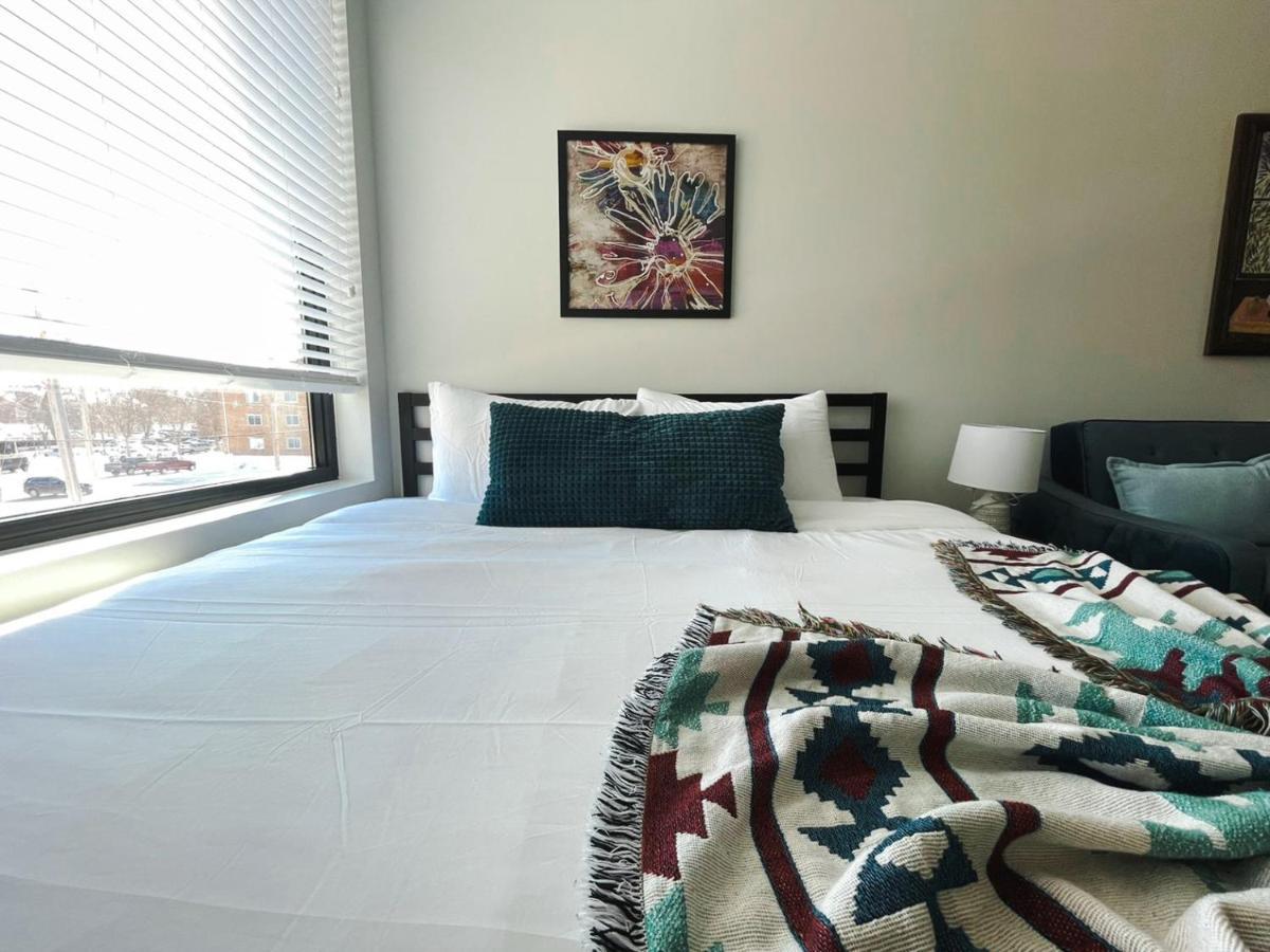 Sleepover Studio Apartments دي موين، آيوا المظهر الخارجي الصورة