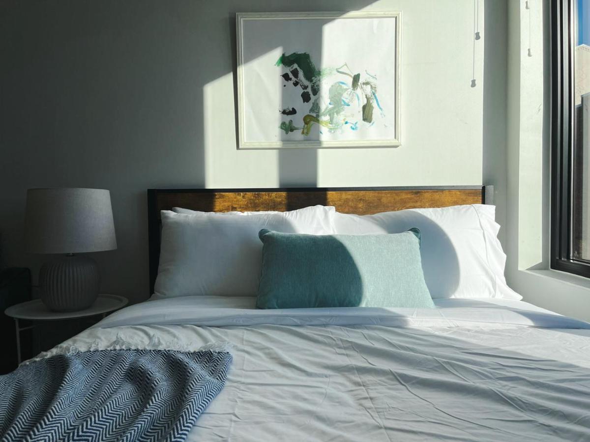 Sleepover Studio Apartments دي موين، آيوا المظهر الخارجي الصورة
